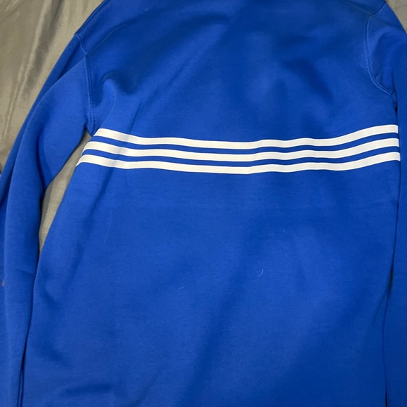 Adidas Pull Over - Picture 6 of 6
